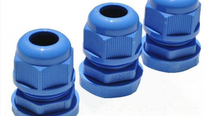 防水接頭開孔后如何使用？